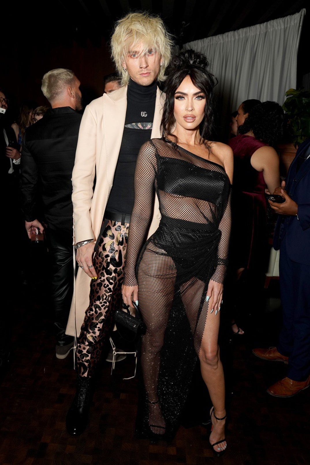 1111 Megan Fox Machine Gun Kelly Together 2