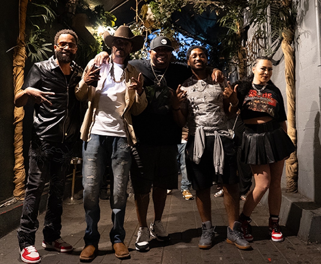 Krayzie Bone spotted in Hollywood with Bloodshot216 ahead of receiving a star on Hollywood Blvd’s walk of fame.  

Left to Right: Christopher Butler, Krayzie Bone, Tim Williams, Nova The Rebel, Jessica Murr