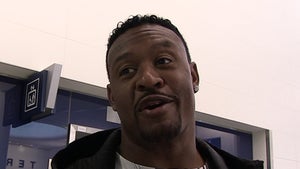 Willie McGinest LOVES Marshawn Lynch to Raiders Move (VIDEO)