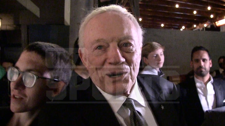 Jerry Jones: Cowboys have gone from 'outhouse to the penthouse' before, and  that drives me