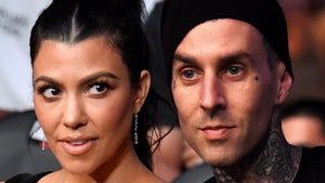 kourtney kardashian travis barker