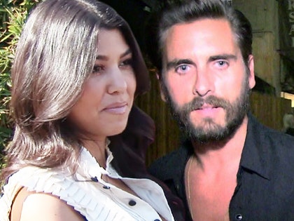 1211-kourtney-scott-tmz-01