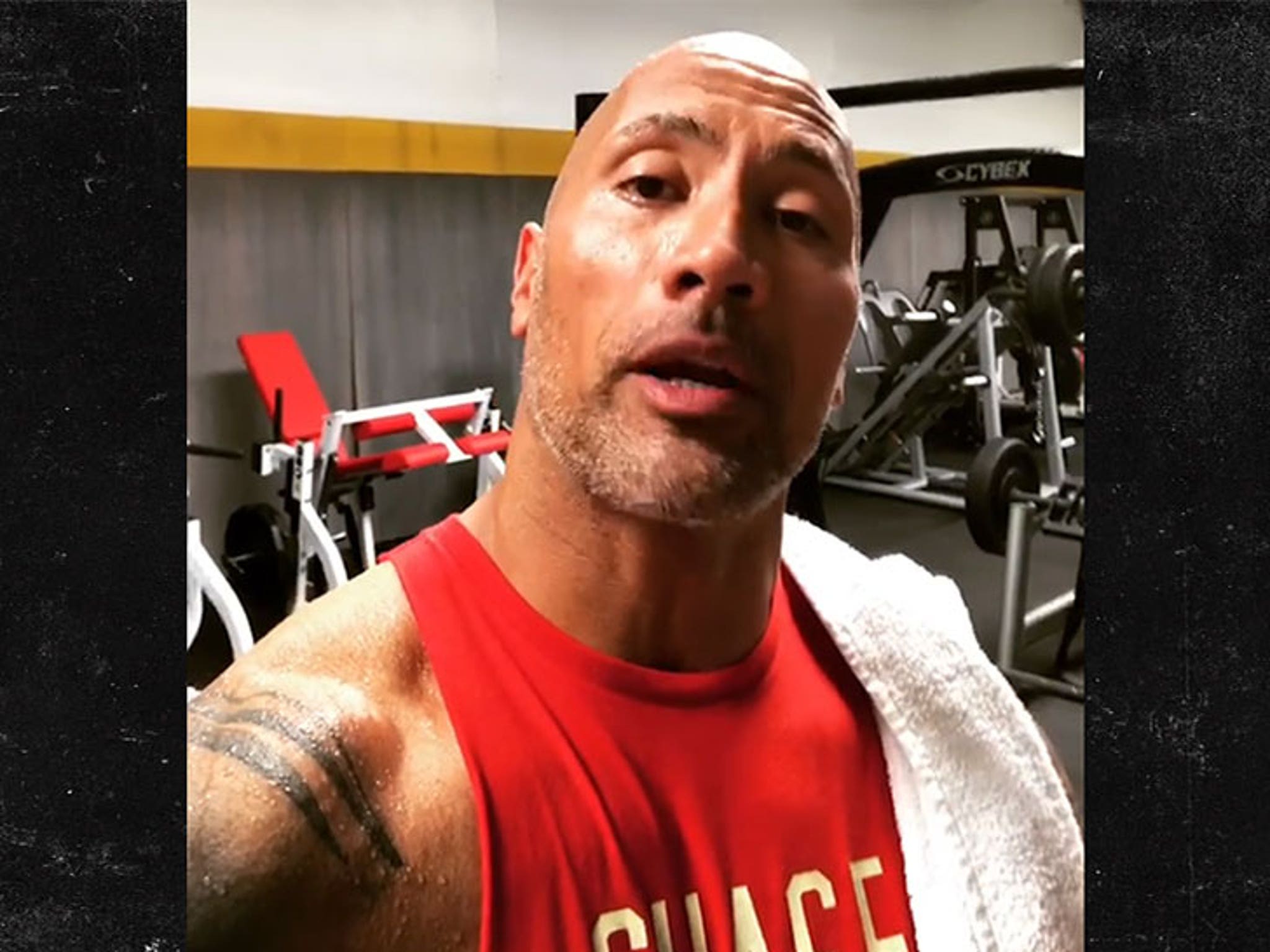 Agency News, Dwayne Johnson AKA The Rock Suffers Face Injury During  Workout (Watch Video)