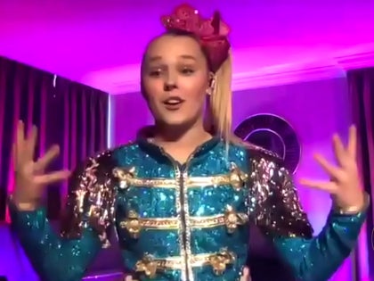 020421-jojo-siwa-primary