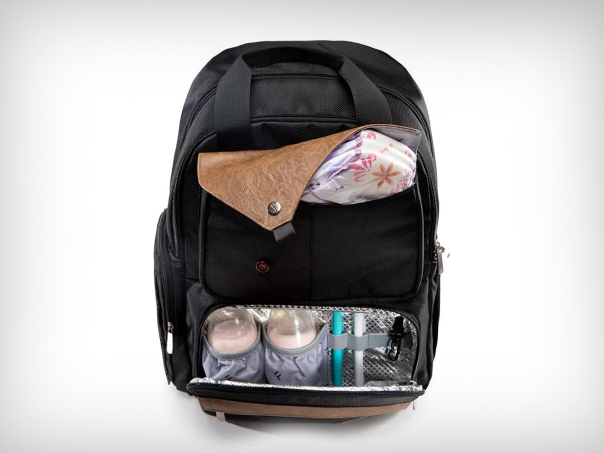 14 Diaper Bags for Dads (That They'll Actually Wear)