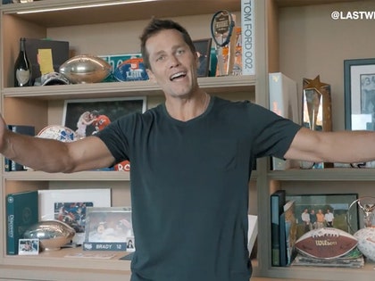 101024_tom_brady-sg1