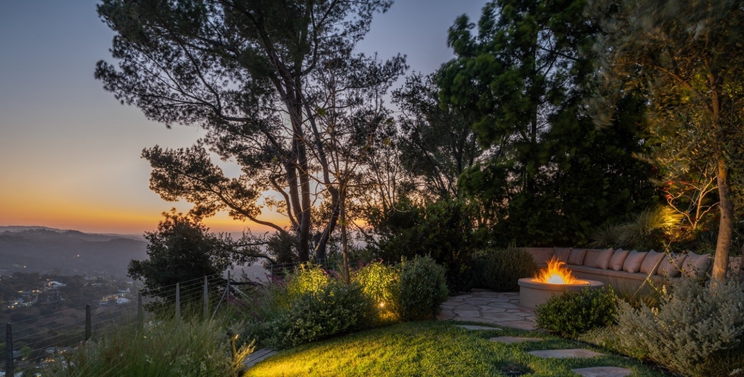 Chris Evans Hollywood Home New Pics 21