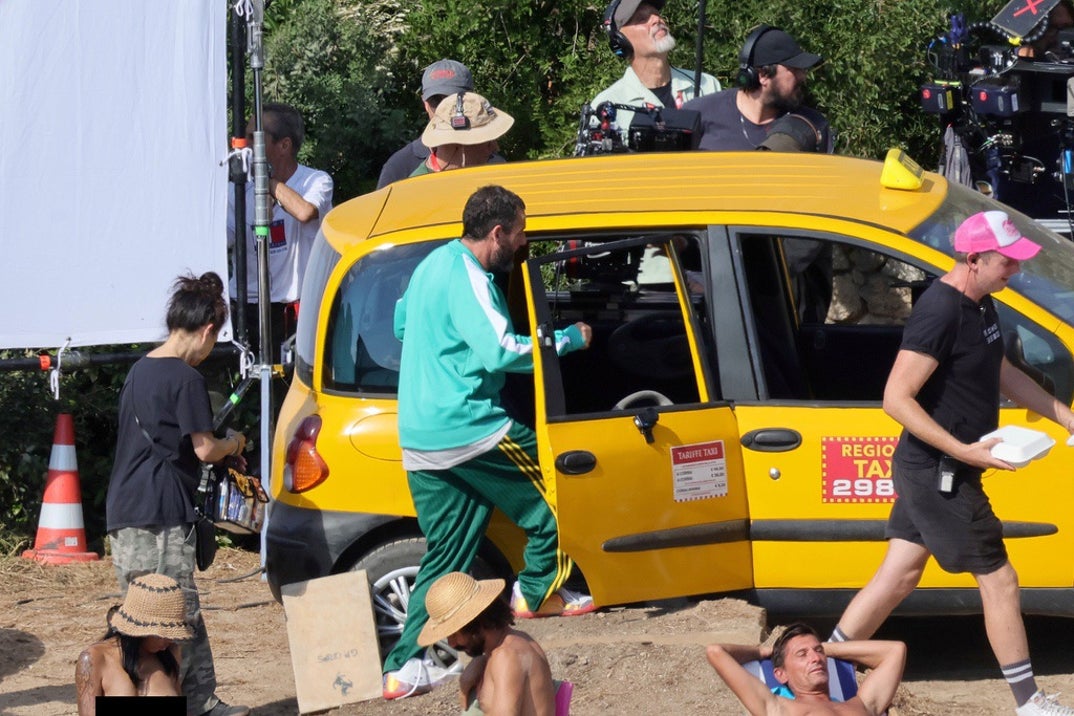 Adam-Sandler-Grown-Ups-3 5