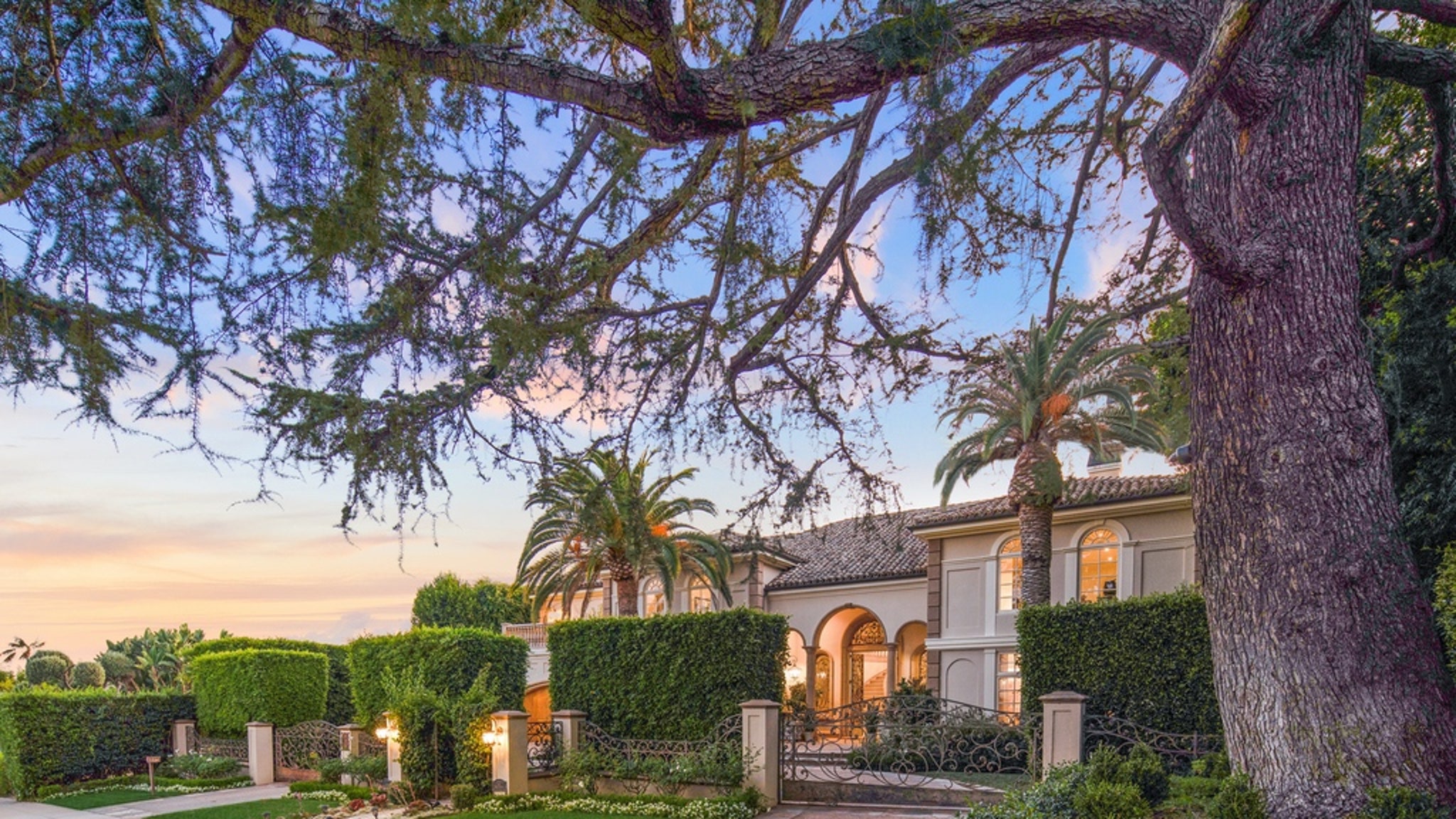 Larry King's Beverly Hills Home