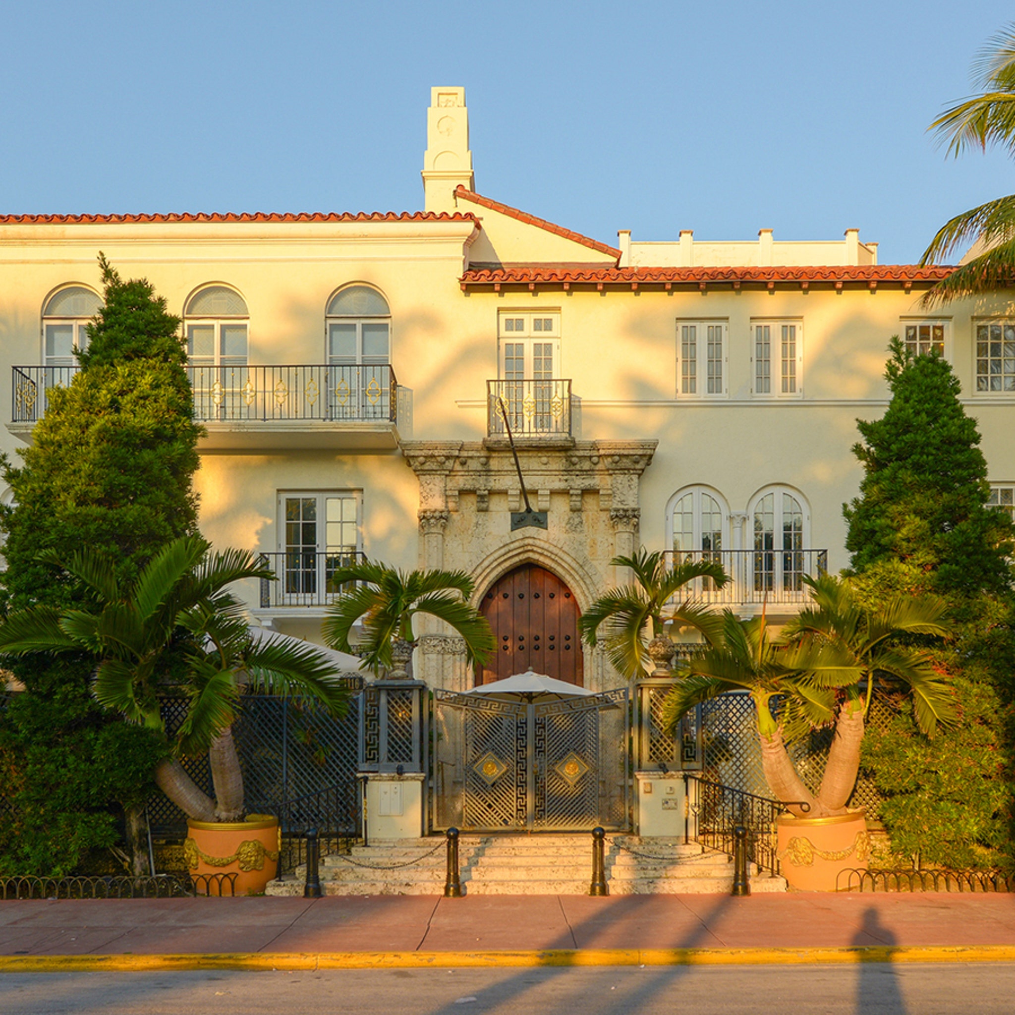 Two Men Found Dead at Versace Mansion in Miami, Apparent Double Suicide