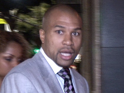 0131-derek-fisher-tmz