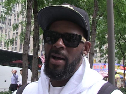 0403-R-Kelly-tmz-01