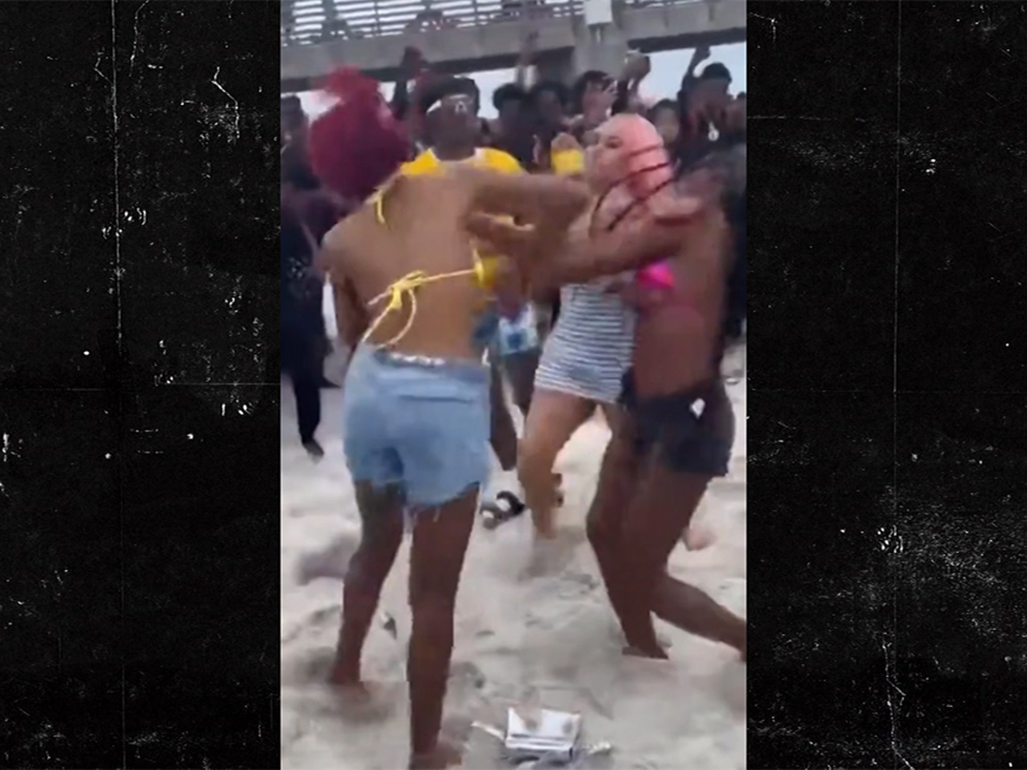 Spring Break Coeds Brawl, Total Chaos on Florida Beach