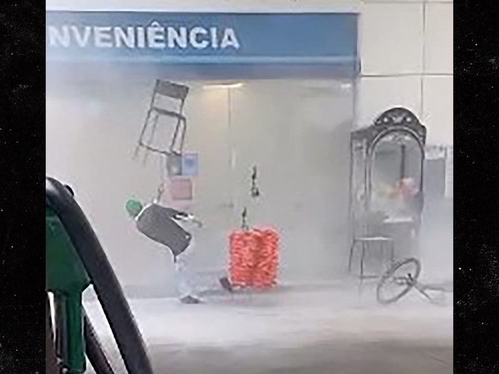 Joker vingança posto de gasolina newsflash 1