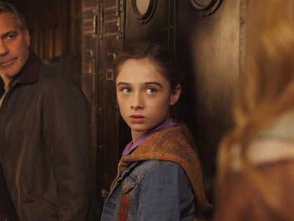 0721-raffey-cassidy-memba-them-primary_720