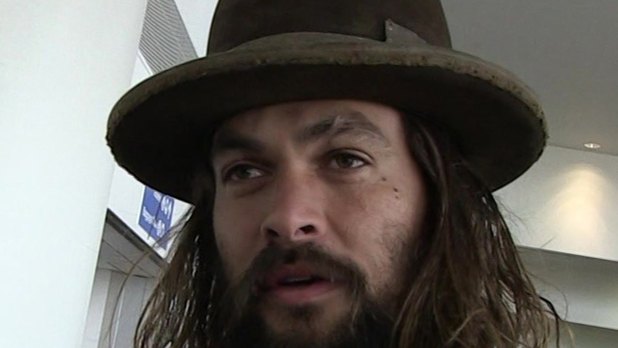 Jason Momoa involved in a frontal accident with a motorcycle, Rider Okay