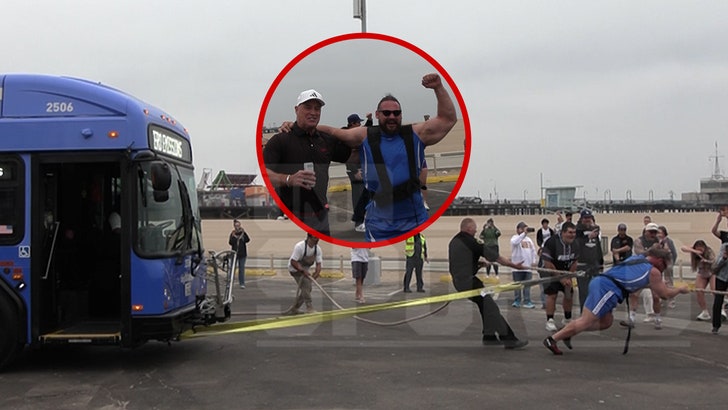 063025_martins_licis_pulling_bus_kal