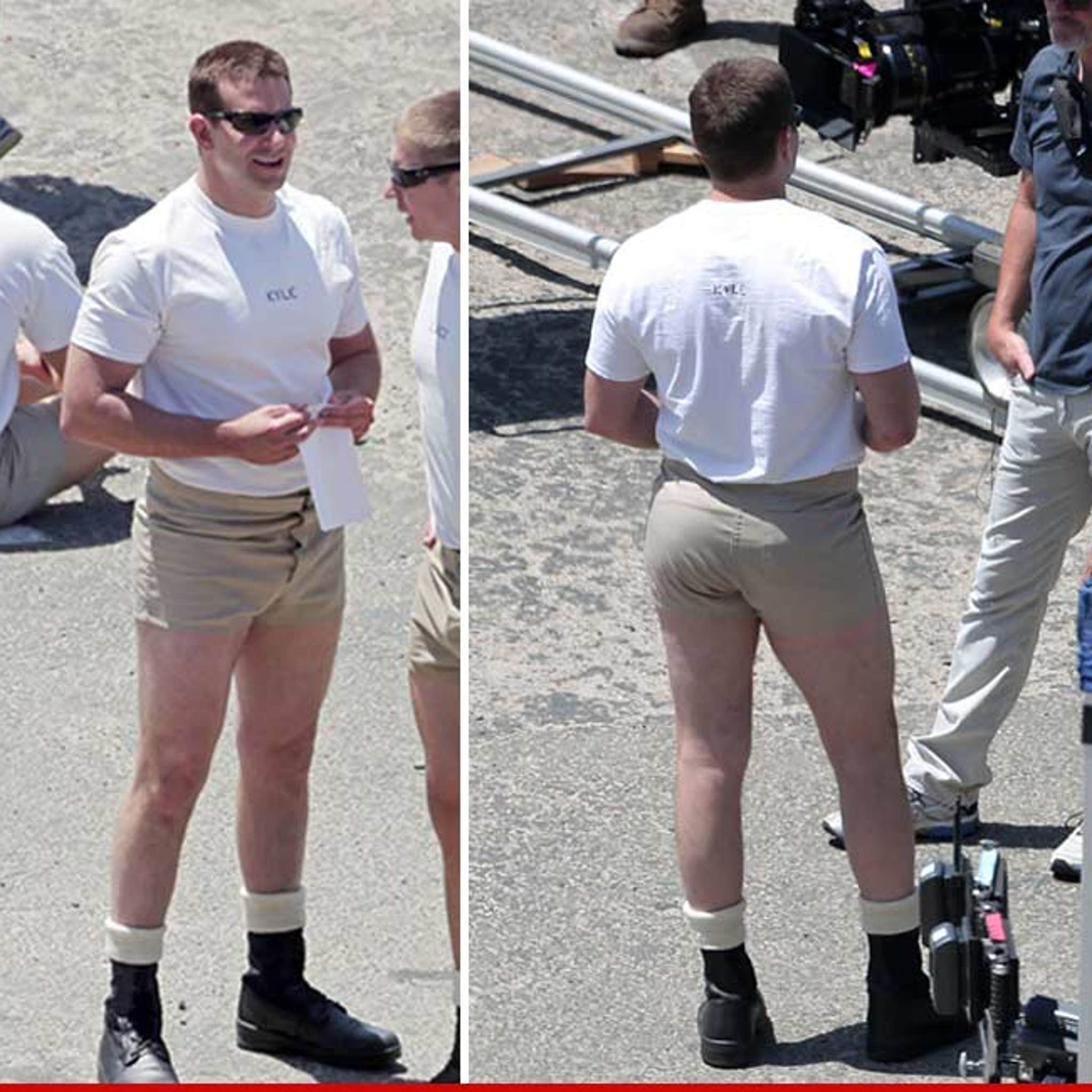 Bradley cooper bulge