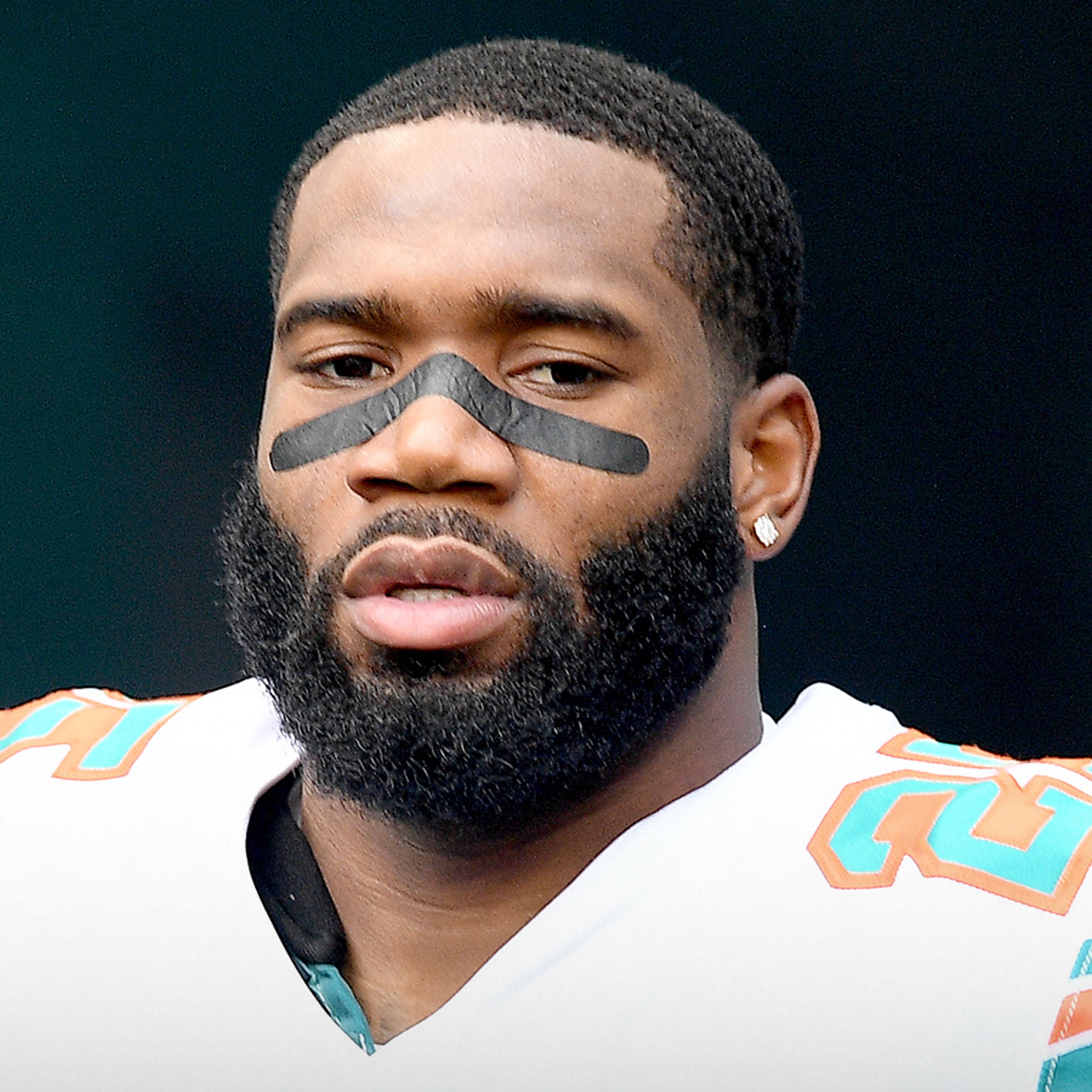 Domestic violence charges against Dolphins star cornerback Xavien Howard  dropped