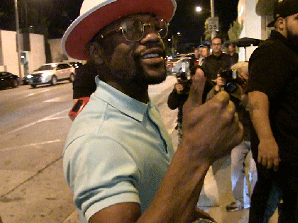 111517_floyd_mayweather_primary