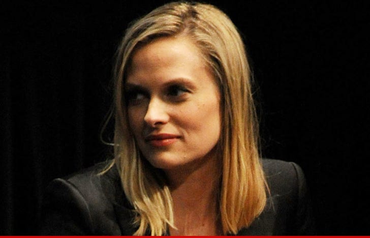 Ray Donovan' Star -- I Need A Fixer To Take :: 1029-vinessa-shaw-getty-1