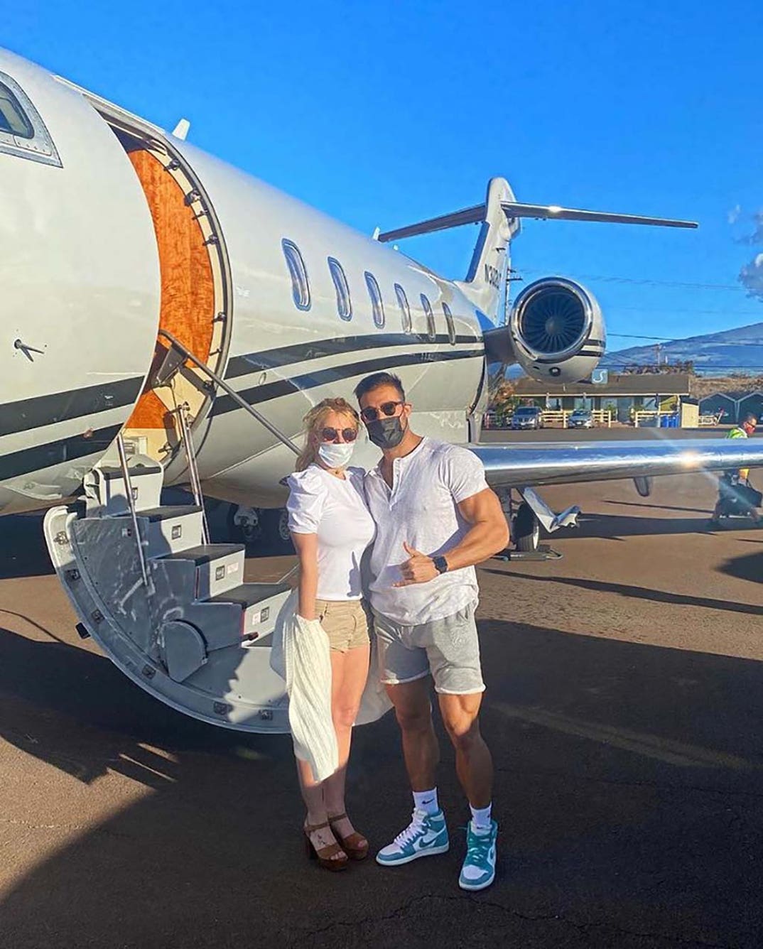 Sam and Britney Gallery Instagram 02