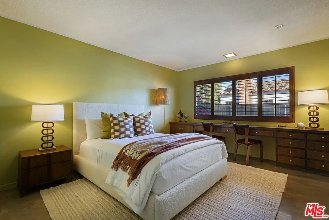 Colman Domingo Lists LA Home 17