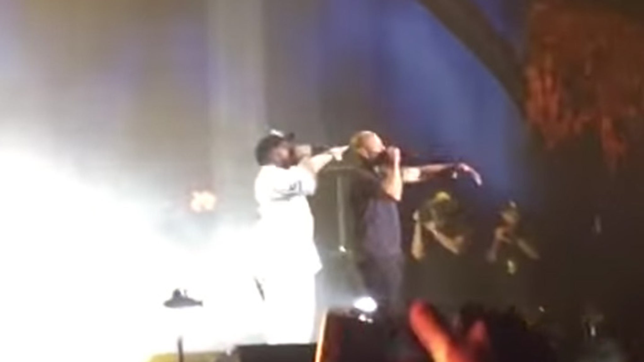 Ice Cube -- N.W.A. Reunion Complete ... Dr. Dre Takes The Stage At ...