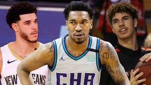 Lonzo Ball Pleads With Malik Monk To Change Number So LaMelo Can Have #1