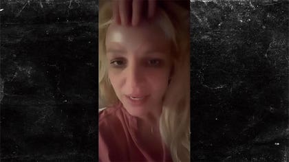 081123-britney-spears-kal