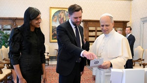 the new pope and jd vance getty 3