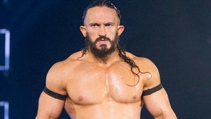 wrestler pac WWE