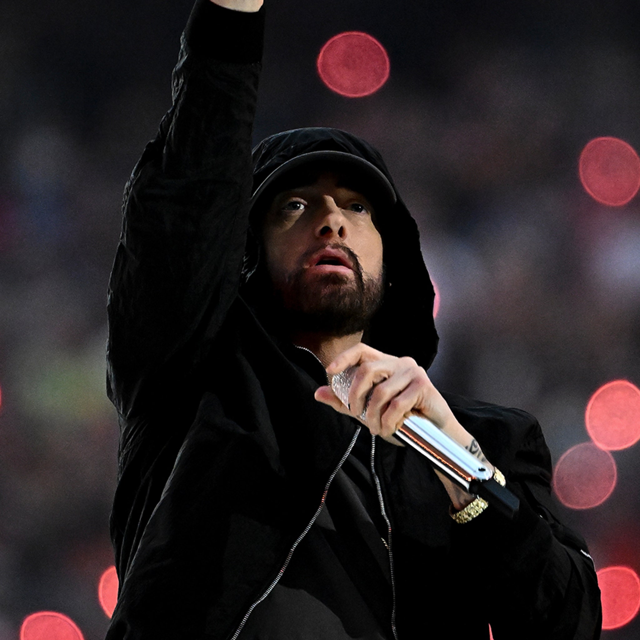 Super Bowl 2022 Halftime Show: Dr. Dre, Eminem & More Deliver Epic Set –  Billboard
