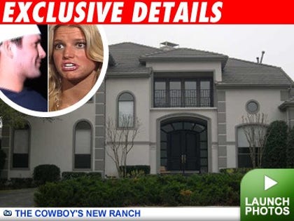 Tony Romo and Jessica Simpson: Click to view pics!