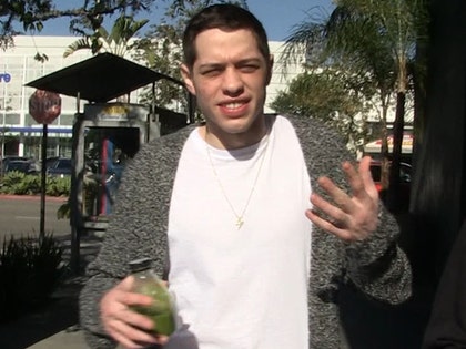 122016_pete_davidson_primary