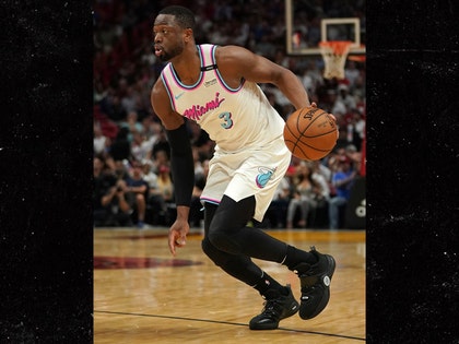 0228-dwyane-wade-parkland-shooting-victims-shoes-USATODAYSPORTS-02