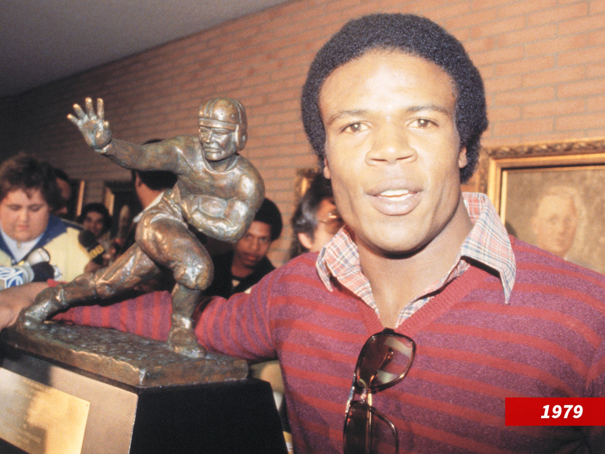 Charles White, Heisman Winner With a Difficult Second Act, Dies at 64 - The  New York Times