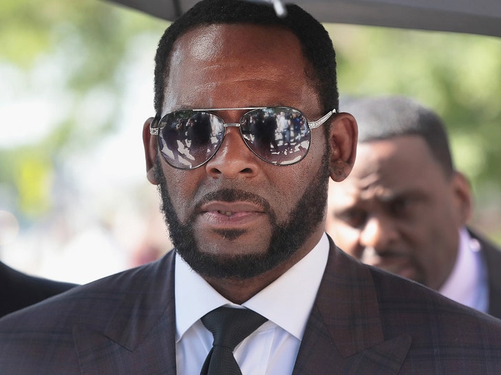 R. Kelly asks U.S. Supreme Court to Overturn Sex Convictions