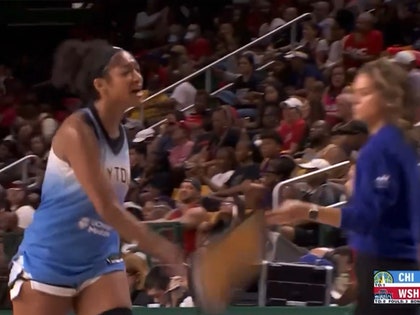 070825-angel-reese-slap