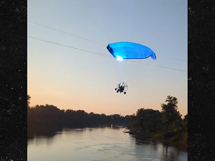 071025_powerglider_hits_powerlines_light_primary