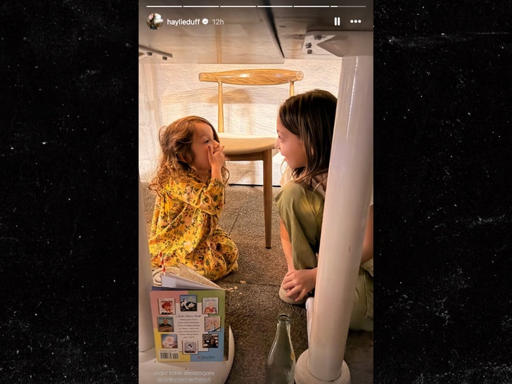 Ashley Tisdale Hayley Duff Insta 1