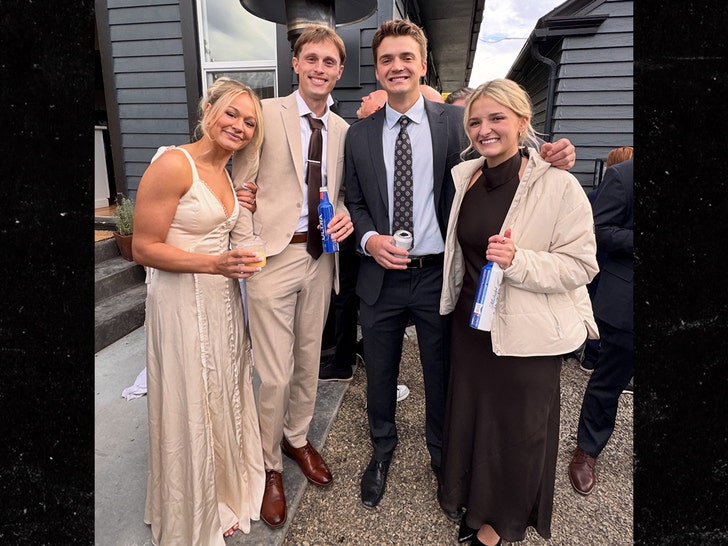 Emily-Alandt-and-Hunter-Johnson-ig-2