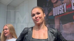 031026  ronda rousey primary
