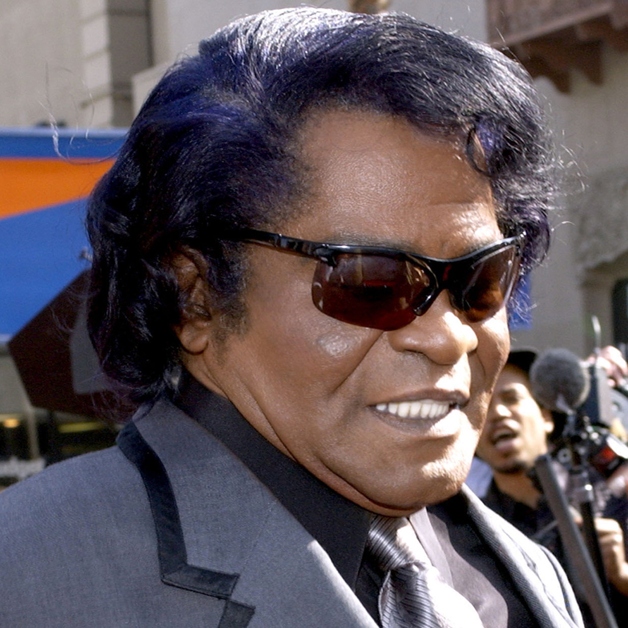 James Brown Doctor Says D.A. Wasting Time, He Wasn't Murdered