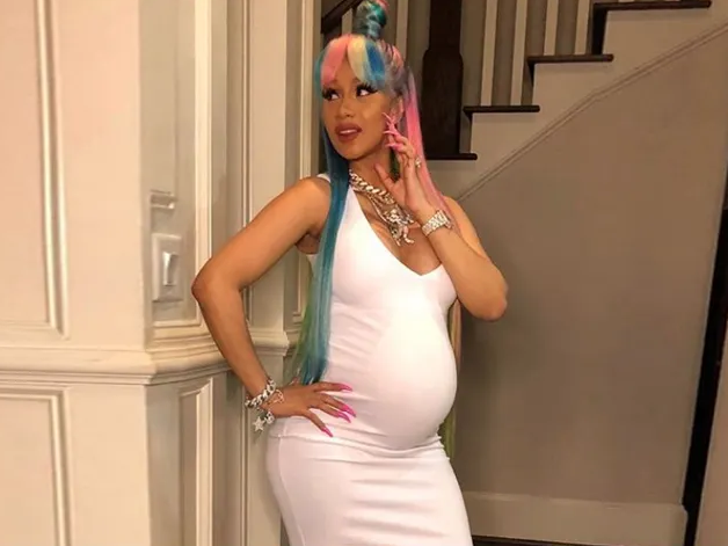 Cardi B's Pregnant Pics