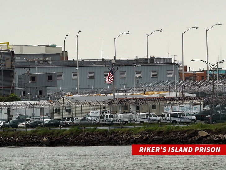 rikers island prison