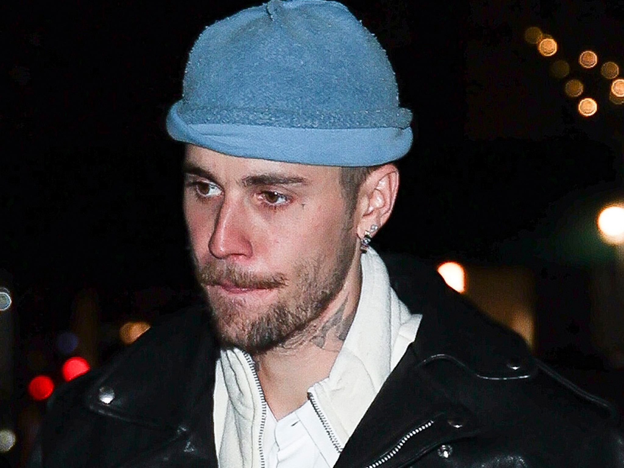 Justin Bieber Hurts Ribs in Electric Skateboard Fail