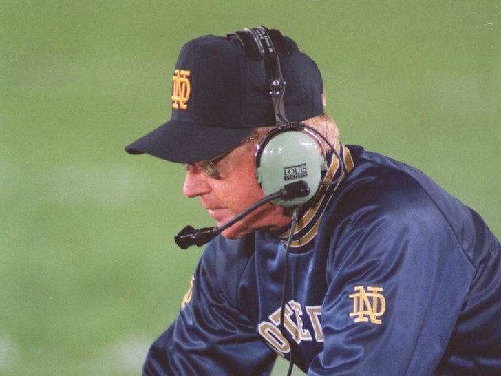 Lou Holtz Remembering 8
