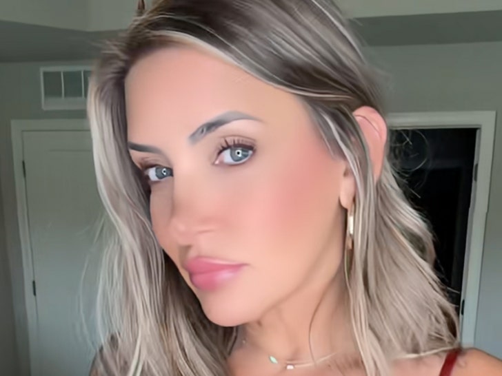 sara-gilson-1