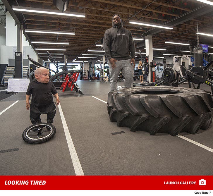 Verne Troyer and Du'Vont Lampkin -- The Big Workout